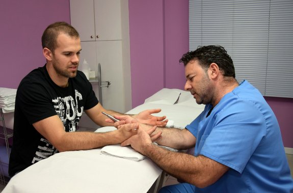 Dos manos en las mejores manos