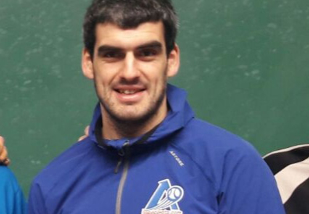 Ezkurdia visitó ayer en Logroño al masajista Pedro García